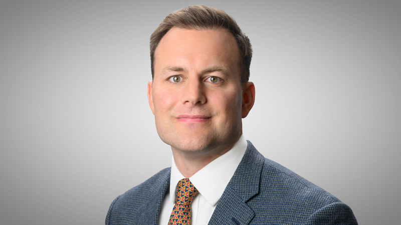 Leading IP/Technology Lawyer Max Scott Returns to Weil